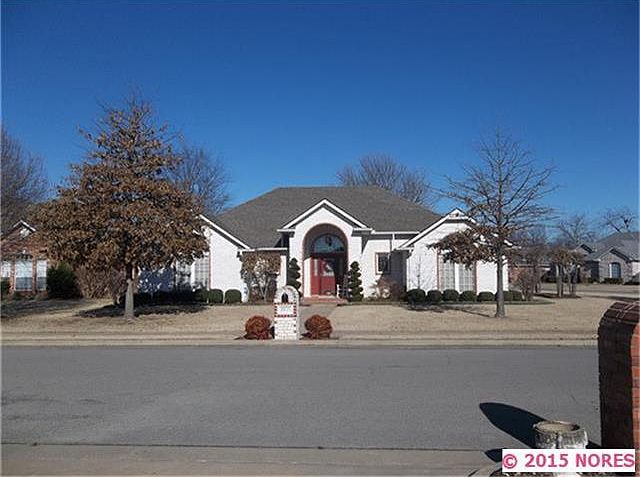 1st image of 2035 Aspen Dr
