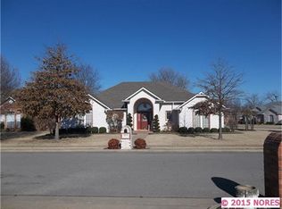 2035 Aspen Dr, Tahlequah, OK 74464