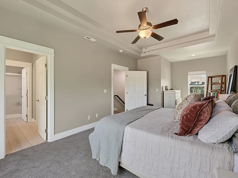 62879 NE Nolan St — Photo 17