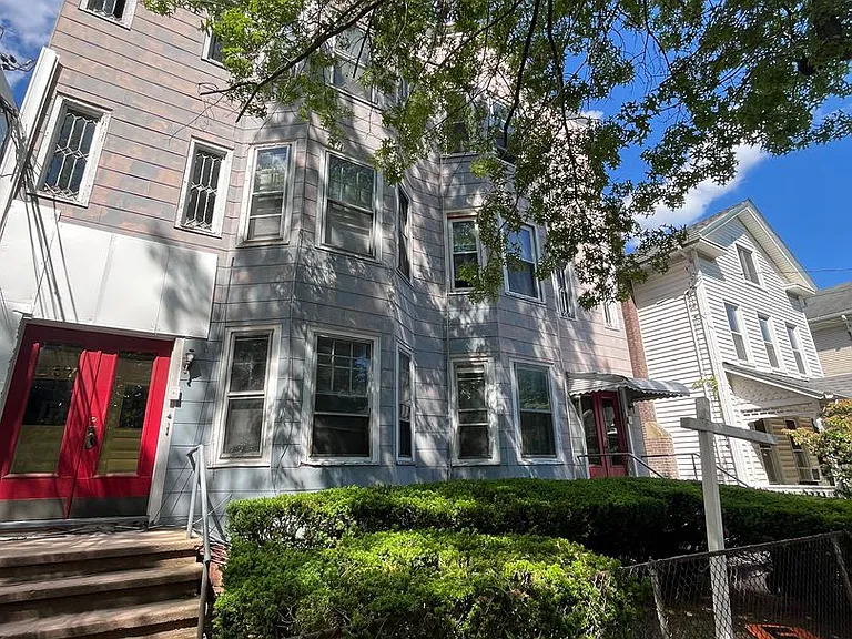 265 - 267 Humphrey St — Photo 1