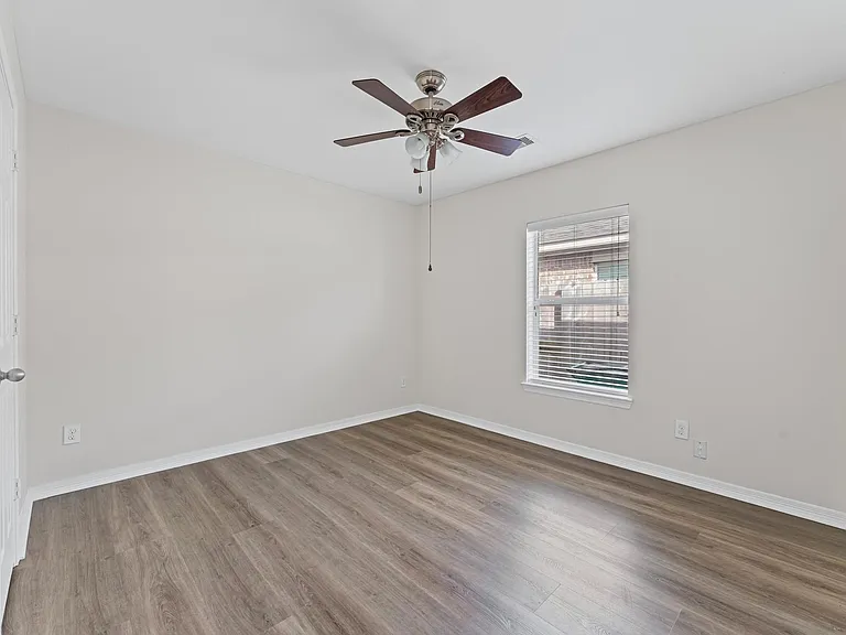 18107 Cypress Mist Ct — Photo 12