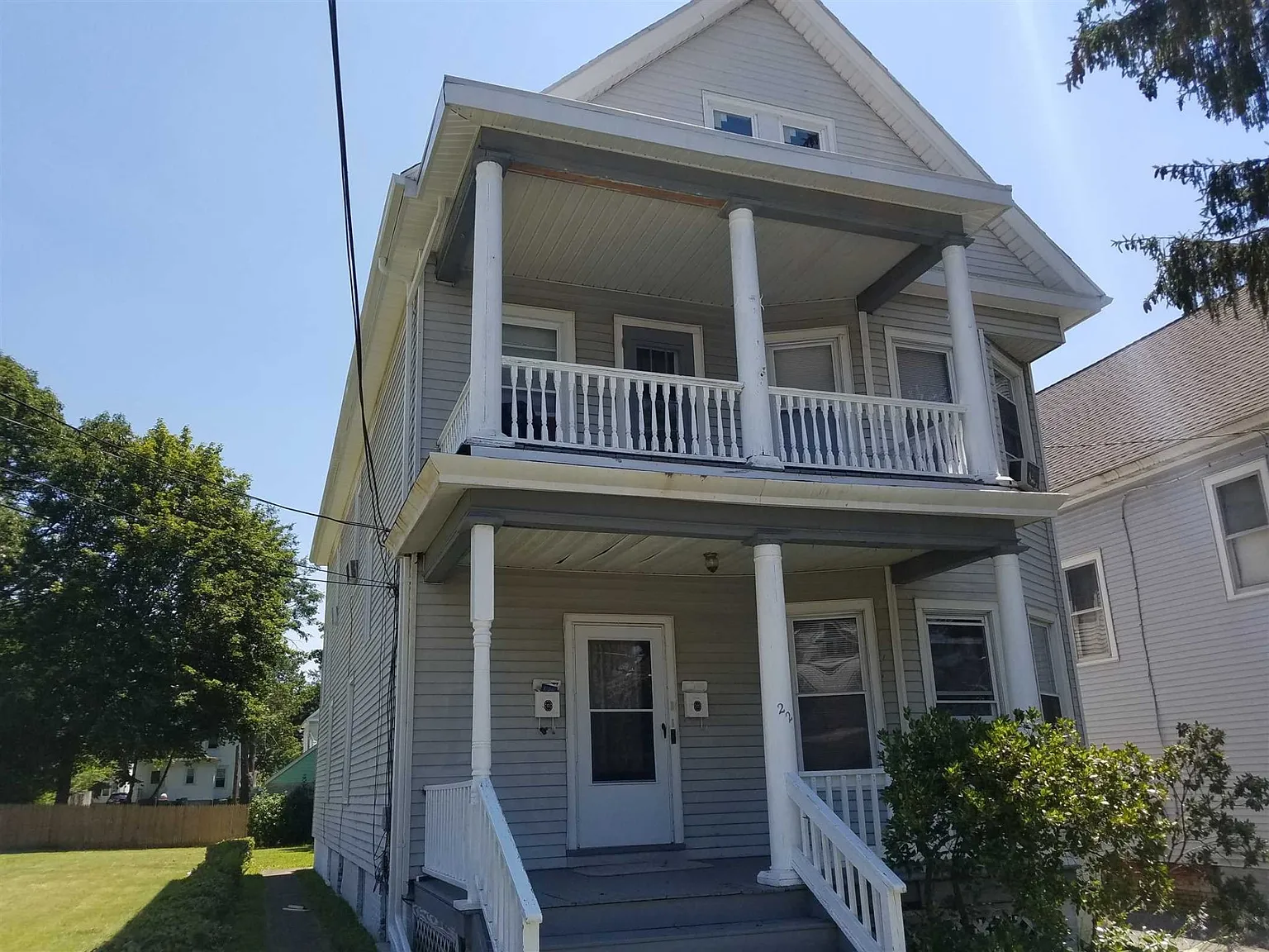 22 Streit Ave photo 1