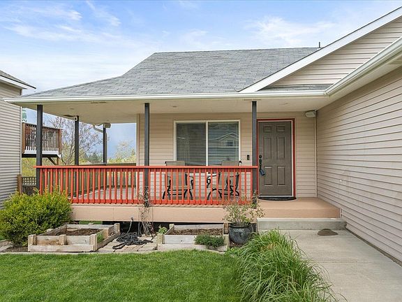 4th image of 4913 E 14th Ave