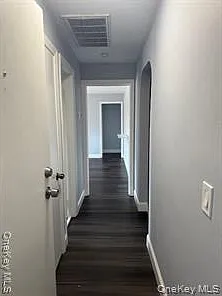 2 bed, 1.0 bath, 3066 sqft, $3,000 — Photo 3