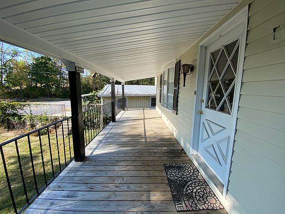 2nd image of 10 Cherry St #2