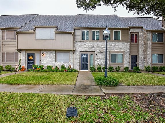 2nd image of 6650 Montauk Dr #1
