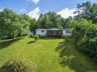 195 Indian Camp Branch Rd, Weaverville, NC 28787