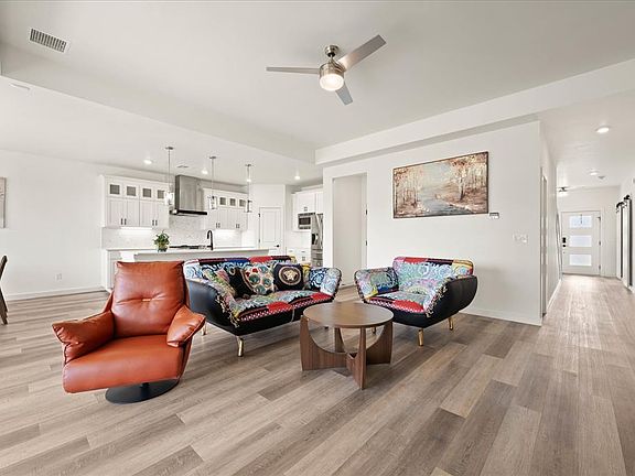 5th image of 15209 Caspian Ln
