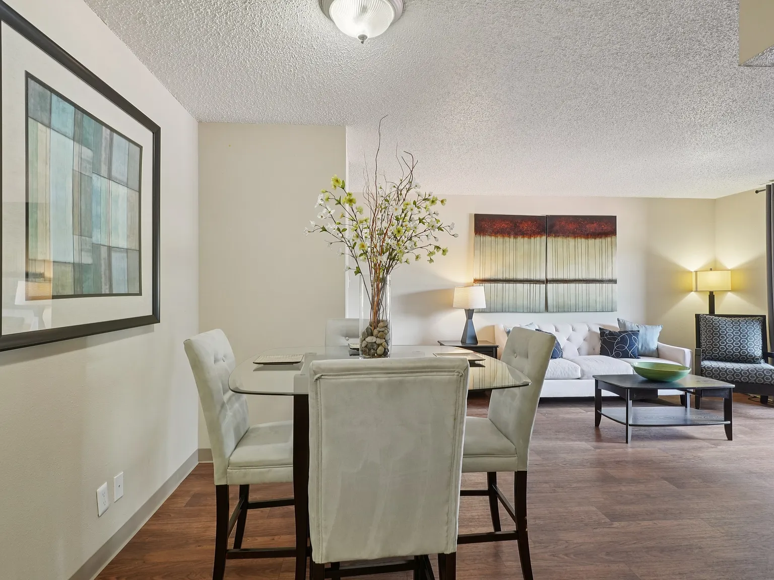 University Village Apartments — Photo 4