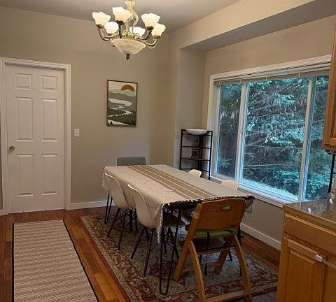 5th image of 10506 78th Ave NW