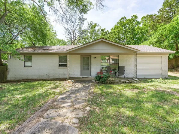 307 Park St, Poteau, OK 74953