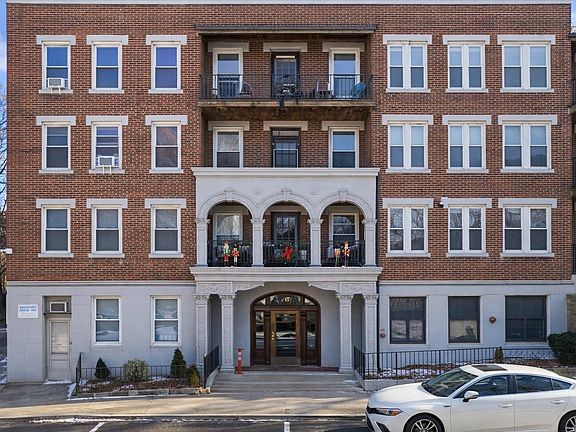 2nd image of 28 Quint Ave #18B