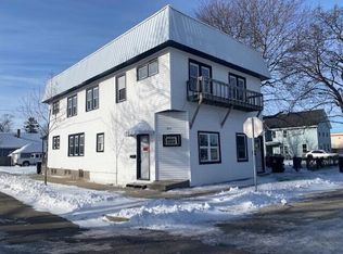 1948 Hickory Grove Ave, Racine, WI 53403