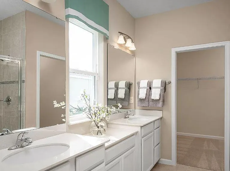 694 Rominger Loop — Photo 13