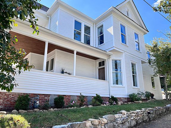 5th image of 4301 Saint Elmo Ave