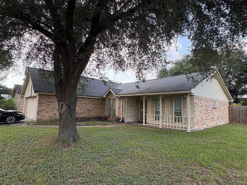 1st image of 8202 Winding Meadow Ct