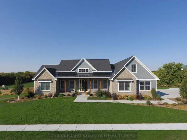 204 S Blackburn Ave, York, NE 68467