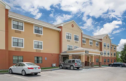 Fort Wayne - South Photo 1