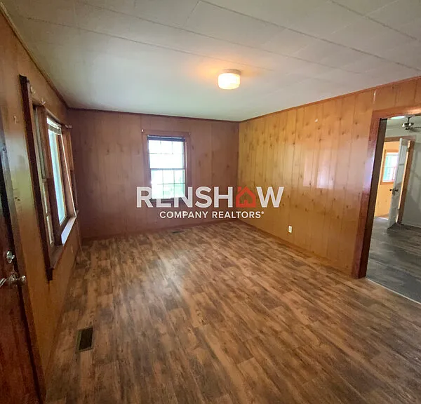 485 Perkins St — Photo 2