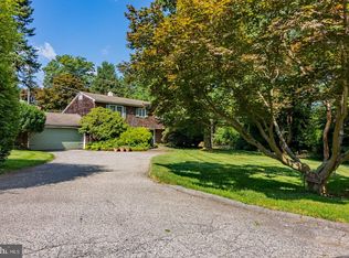 912 Collins Dr, West Chester, PA 19380