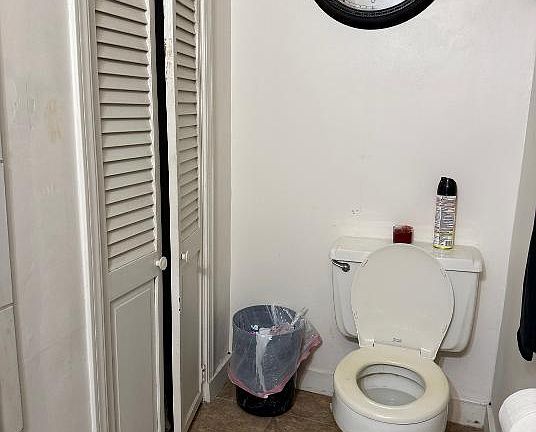 14th image of 707 Galveston St