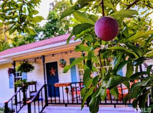 5810 Mill Pointe Ln, Efland, NC 27243