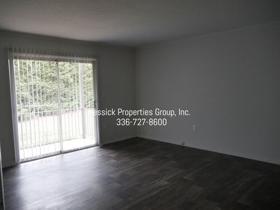 2250 Sunderland Rd APT 30B, Winston Salem, NC, 27103