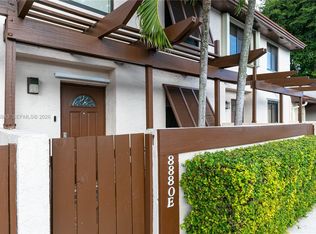 8880 SW 133rd Pl APT E, Miami, FL 33186