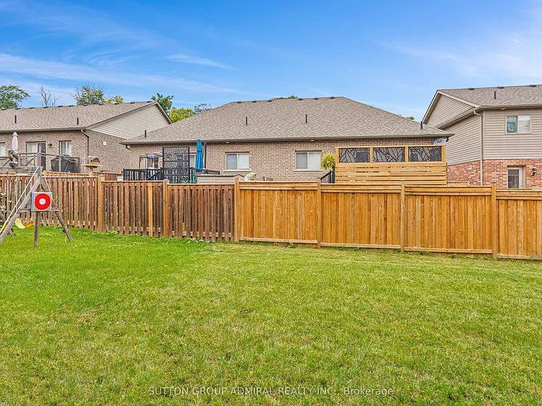 1026 Wright Dr — Photo 17
