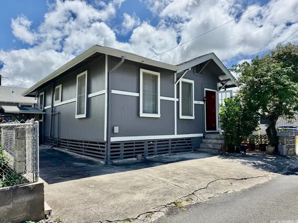 404 Paui Pl, Honolulu, HI 96817