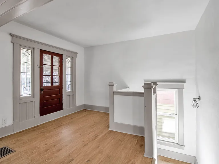 26 Roanoke Pkwy — Photo 11