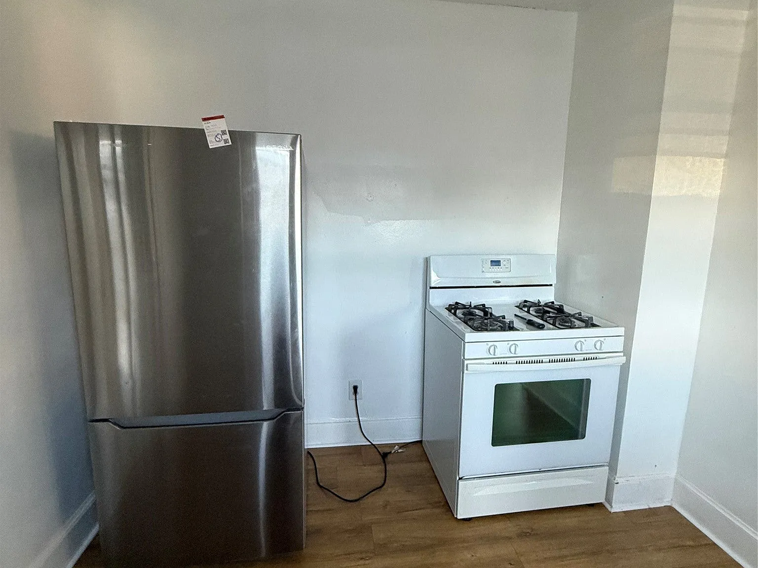 2 bed, 1.0 bath, 1000 sqft, $1,650 — Photo 4