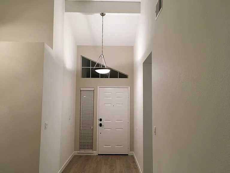 5656 Miners Cir — Photo 2