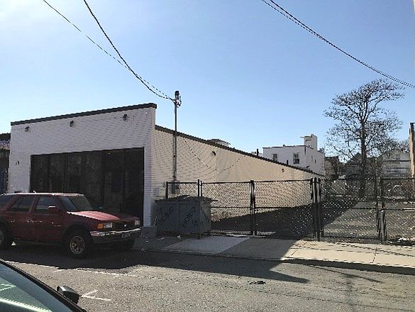 1st image of 211 Beach 90th St