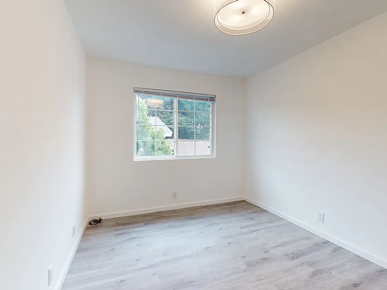 1006 Tilton Ave — Photo 16