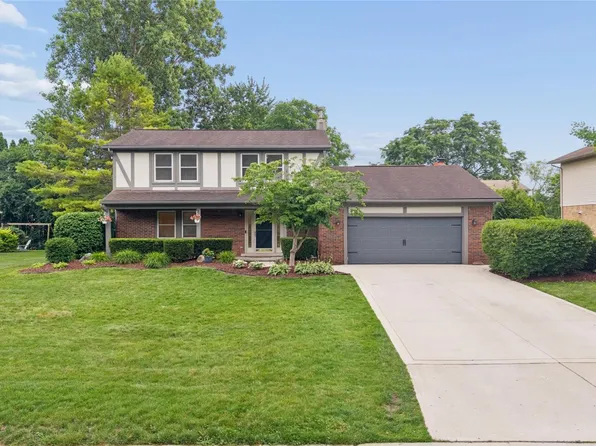 33143 Oak Hollow St, Farmington Hills, MI 48334