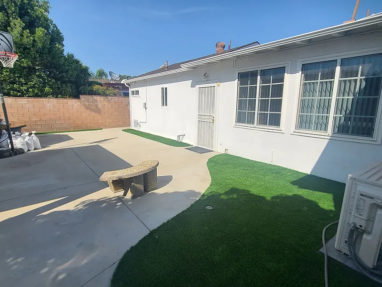 2019 N Manning St — Photo 36