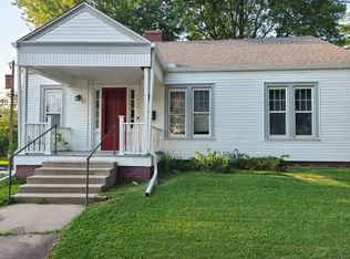 504 E 1st Ave, Monmouth, IL 61462