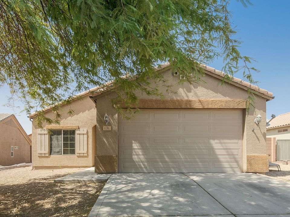 1st image of 1761 E Alder Cir