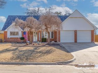7237 Seminole Ter, Warr Acres, OK 73132