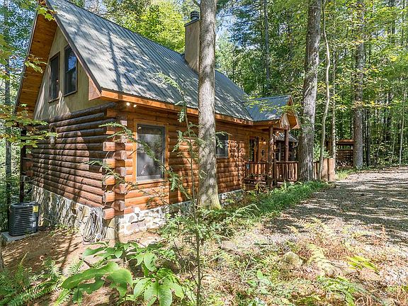 3rd image of 399 Vineyard Creek Way