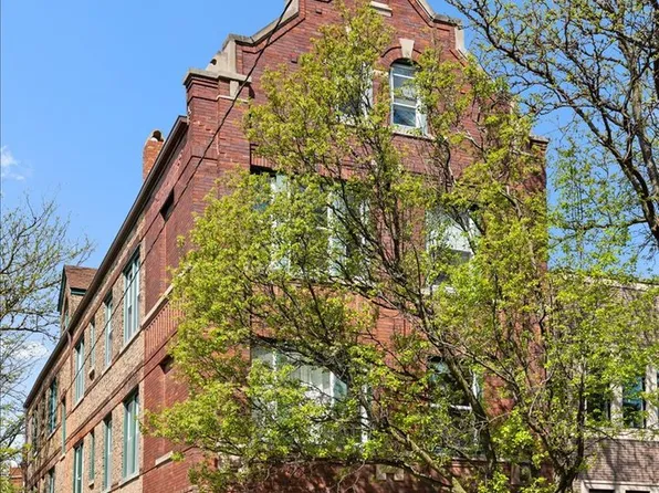 2328 N Oakley Ave APT 3E, Chicago, IL 60647