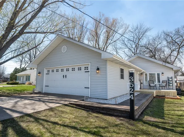 3524 52nd St, Des Moines, IA 50310