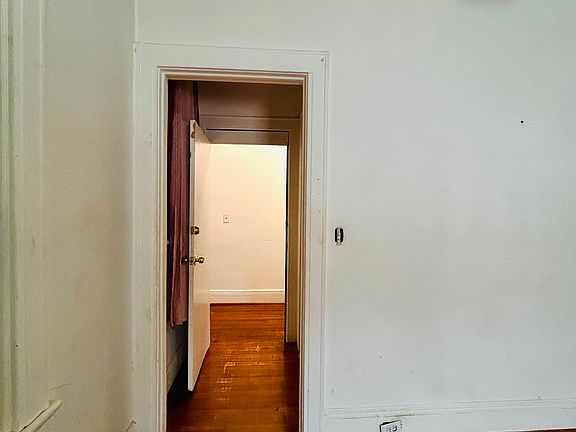 3rd image of 6008 Polk St #A