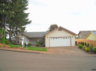 995 Cobalt Ct SE, Salem, OR 97306