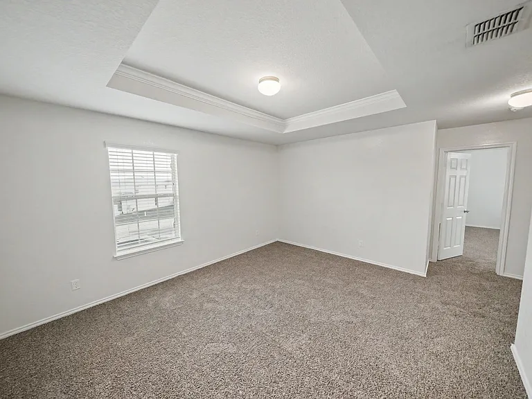 25003 Marshall Blf — Photo 25