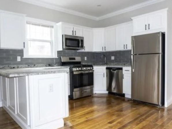 9 Woodside Ave #1