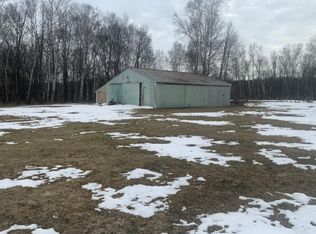 5580 Kelly Rd, Palms, MI 48465