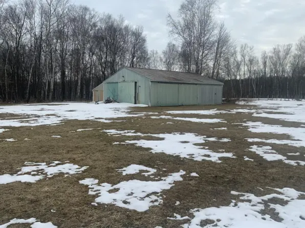 5580 Kelly Rd, Palms, MI 48465