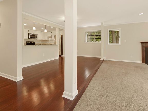 5th image of 3786 Madison Ln #A